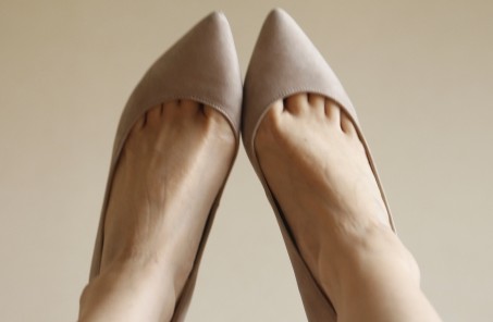 足指が痛いのに もっと細い靴を選びなさい ってどういうこと Cinderella Shoes Magazine